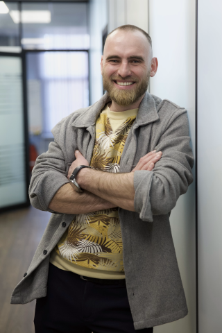 Дмитрий Сазонов